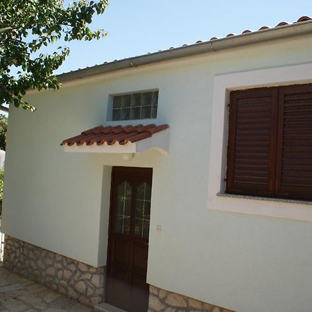 Apartments Jurjevic Petrčane Exterior foto