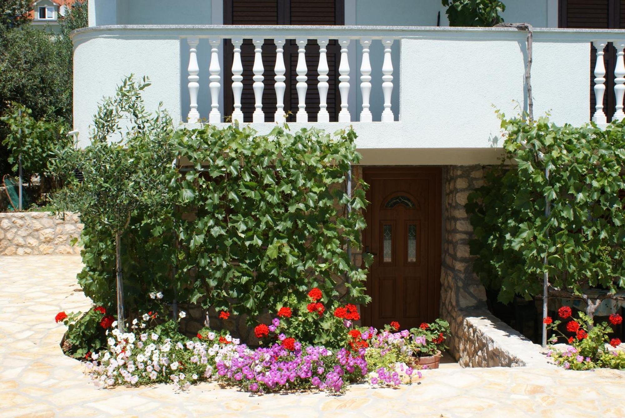 Apartments Jurjevic Petrčane Exterior foto
